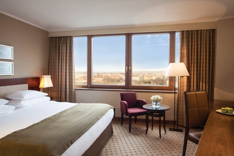 Business Room - © Corinthia hotels