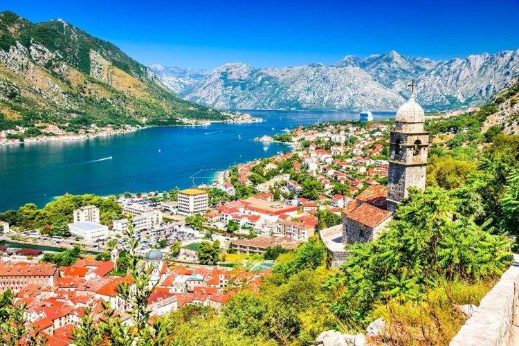 Ville médiévale de Kotor - © emicristea