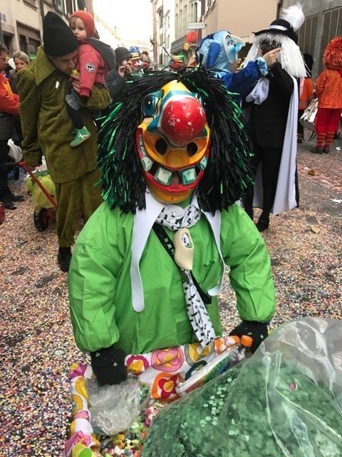 Carnaval des enfants à Bâle - © Saliha HADJ-DJILANI