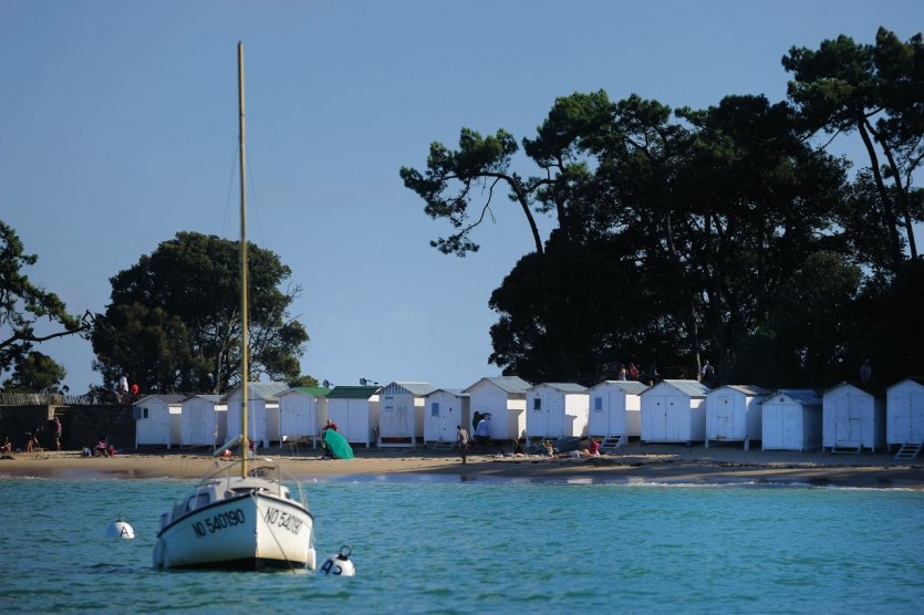 Activités nautiques plage des Dames - © JS EVRARD