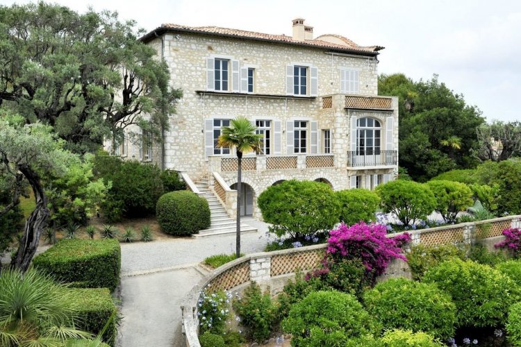 - © Service communication - Ville de Cagnes-sur-mer