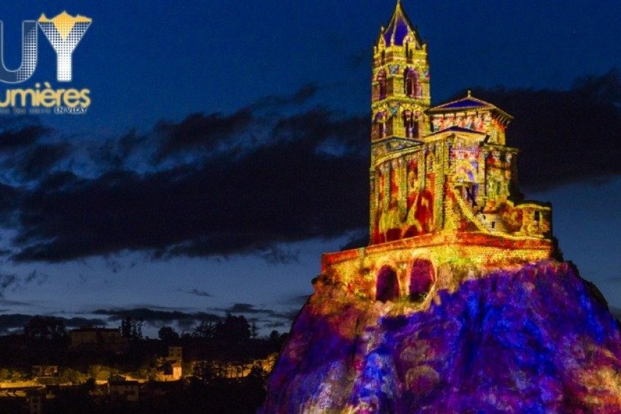 Puy de Lumières, féerie nocturne au Puy-en-Velay