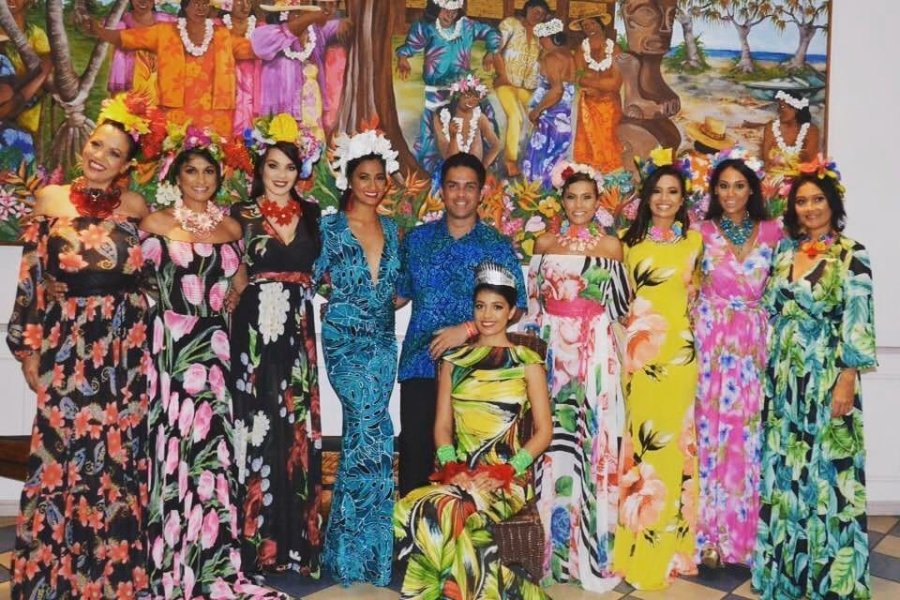 Défilé des Miss Tahiti pour le bal du Tiurai