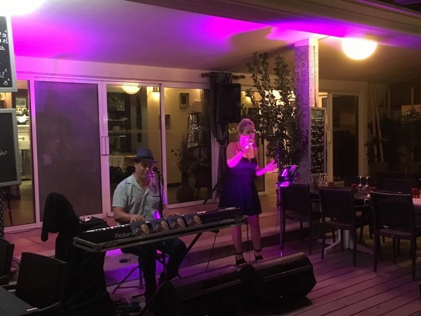 Music live et barbecue - © Mahi-Plage