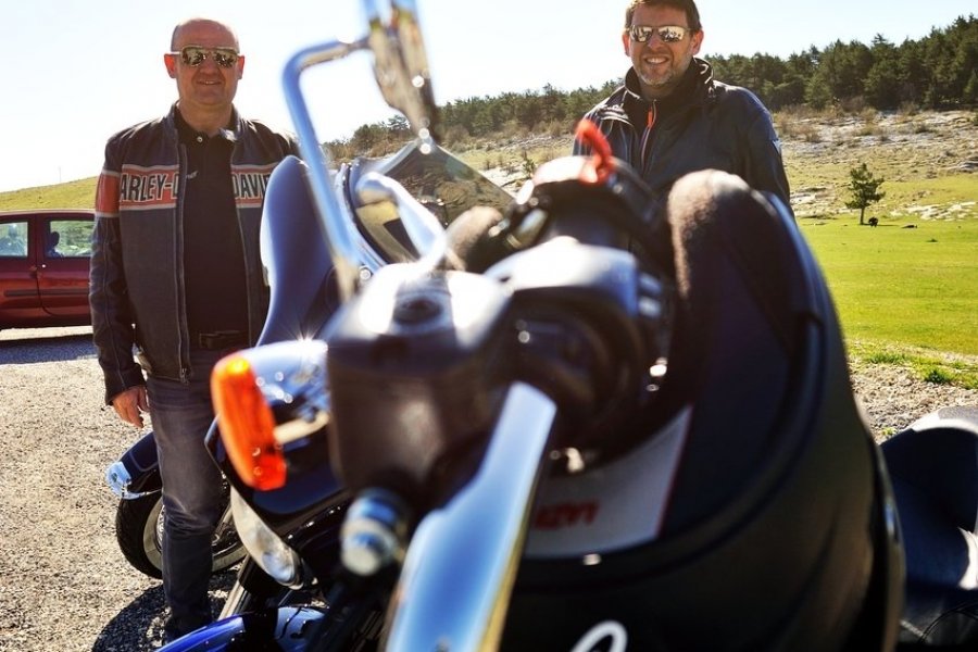 Vivez votre rêve au guidon d'une Harley-Davidson sur la Côte d'Azur avec Azur Biker Tour