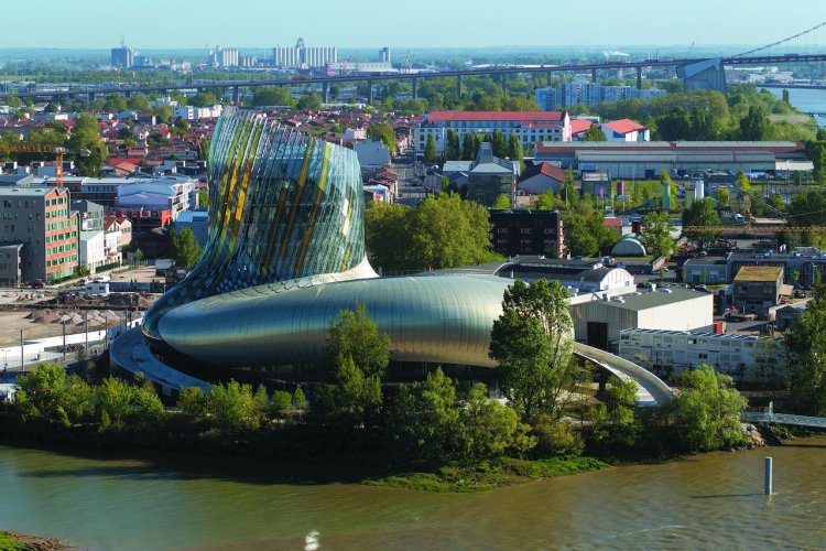 - © Bordeaux Tourisme