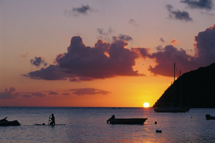 Coucher de soleil sur Grande-Anse-d'Arlet. - © Author's image