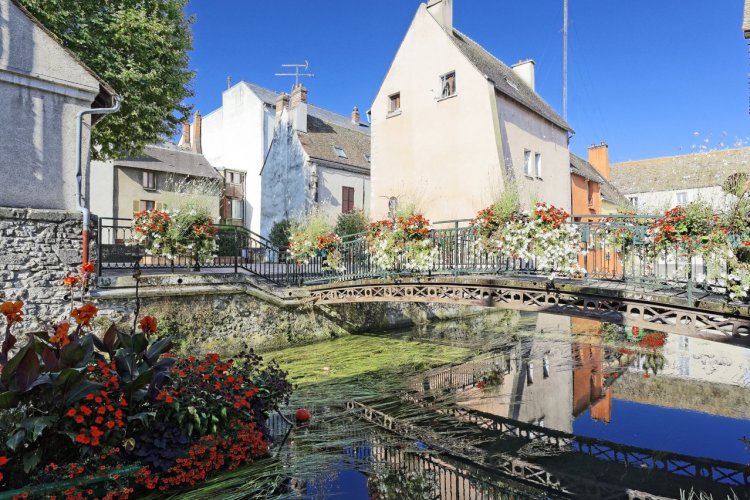 - © Jean-Paul Bounine - Fotolia