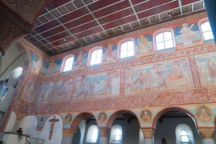 Peintures murales de l'église Saint-Georges sur l'île de Reichenau - © Alla Khananashvili - Shutterstock.com