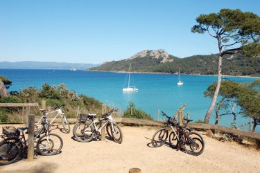 Où partir en juin 2023 ? Les meilleures destinations ! - © Hyères Tourisme