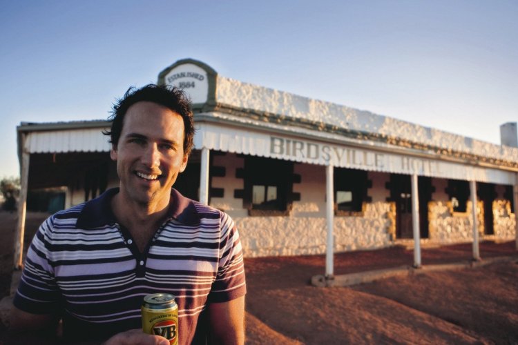 - © Tourism & Events Queensland