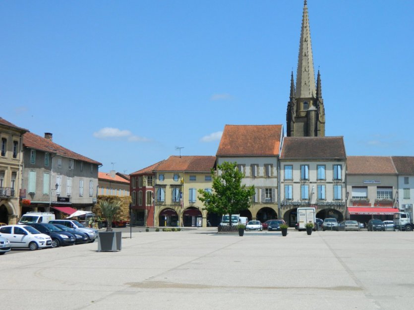Marciac. - © Collection Tourisme Gers:UDOTSI32:C. Pistre : www.tourisme-gers.com