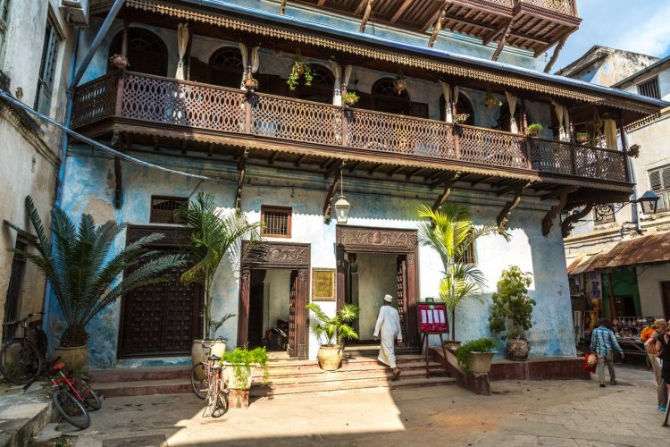 Stone Town - © LMspencer - Shutterstock.com