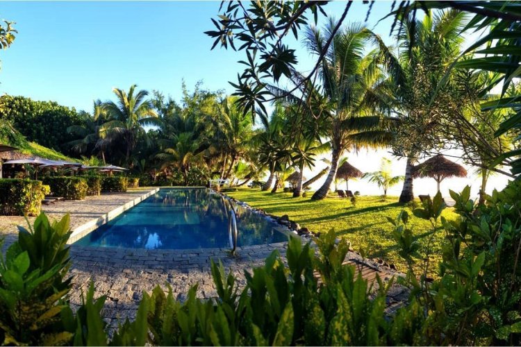 - © PRINCESSE BORA LODGE & SPA