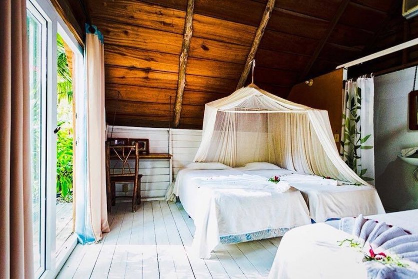 - © HACIENDA TIJAX - JUNGLE LODGE & MARINA
