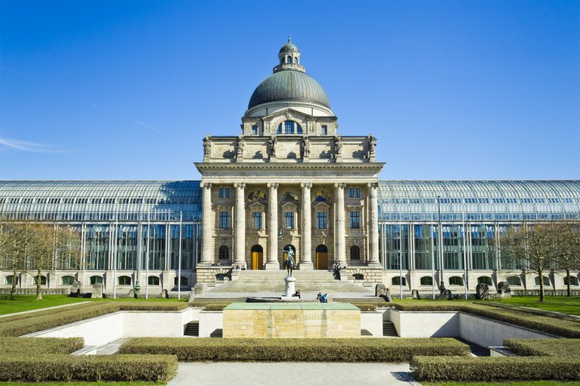 Bayerische Staatskanzlei. - © Markus Gann - Shutterstock.com