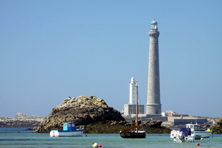 Phare de l'île Vierge - © Djiggi Bodgi.com - Stock.adobe.com