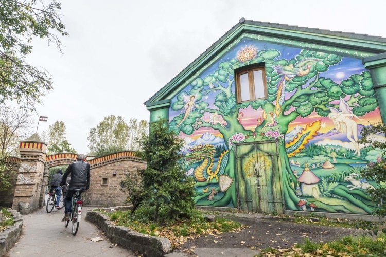 Quartier de Christiania - © Xavier Allard - Adobe Stock