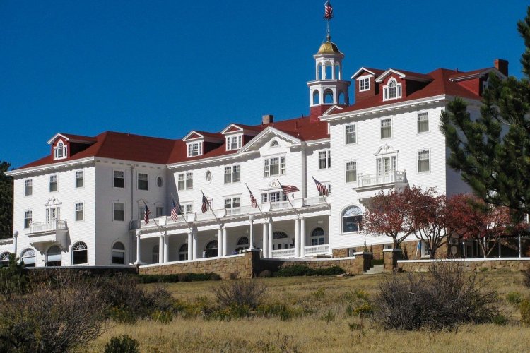 Stanley Hotel - © Underawesternsky - Shutterstock.com