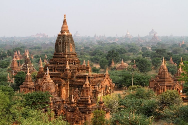 Bagan - © Stéphan Szeremeta