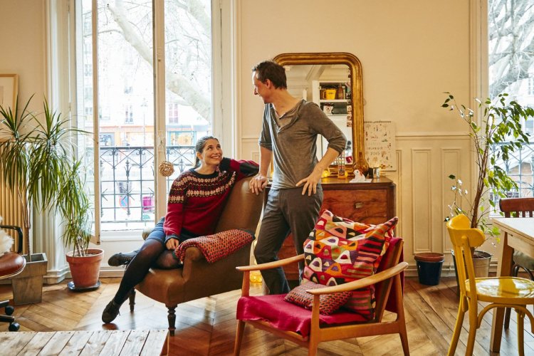 - © Airbnb
