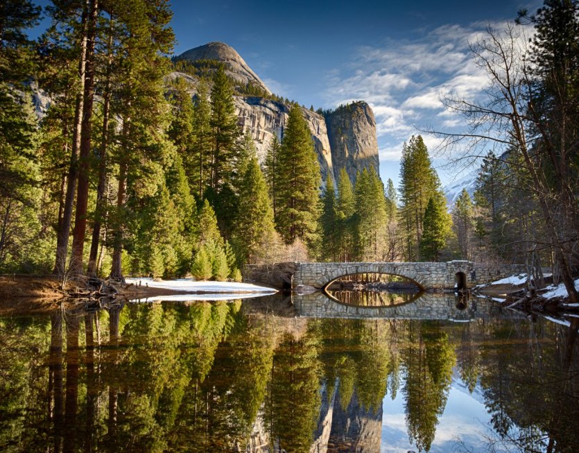 Yosemite National Park. - © Sarah Fields Photography / Shutterstock.com