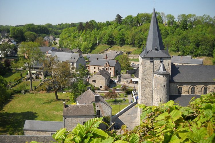 Celles - © Mark Rossignol