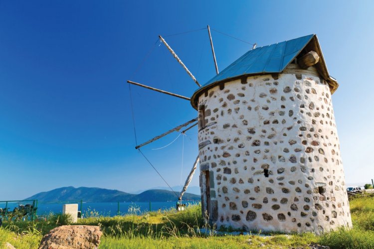 Vieux moulin près de Bodrum. - © EnginKorkmaz - iStockphoto