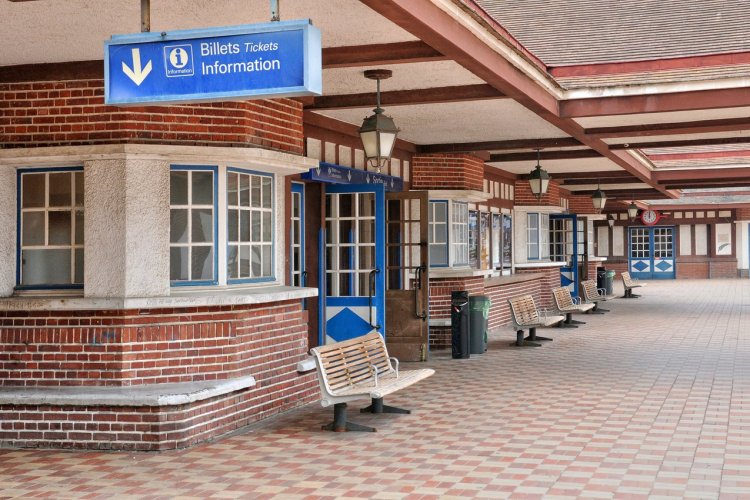 La gare de Trouville-Deauville - © Packshot - stock.adobe.com