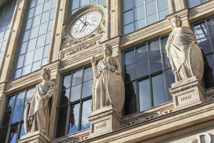 La gare du Nord de Paris - © Elena Belyaeva - stock.adobe.com