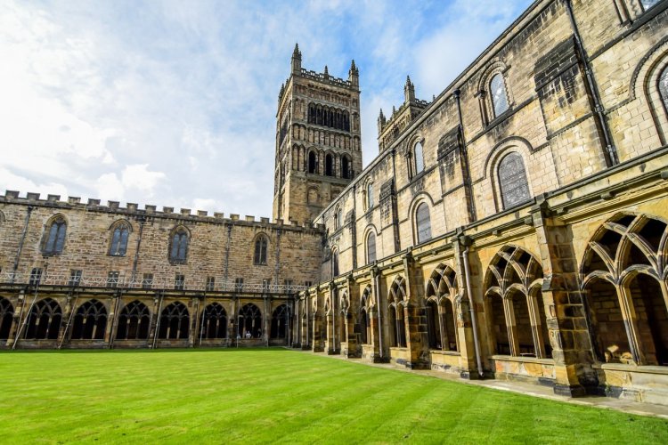 La cathédrale de Durham - © Tanasut Chindasuthi - Shutterstock.com
