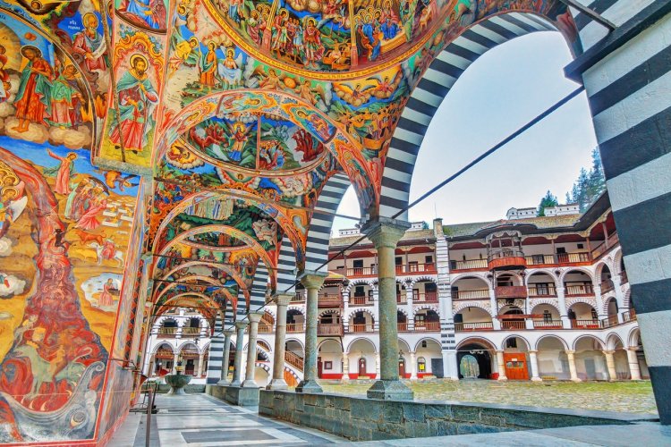 Le monastère de Rila - © Dennis Van de Water - Shutterstock.com