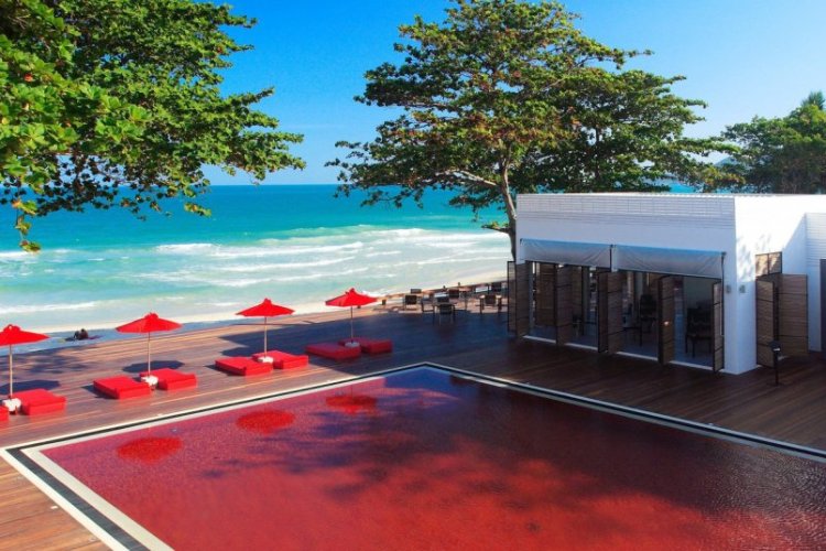 La piscine de l'hôtel The Library à Koh Samui, Thaïlande - © The Library