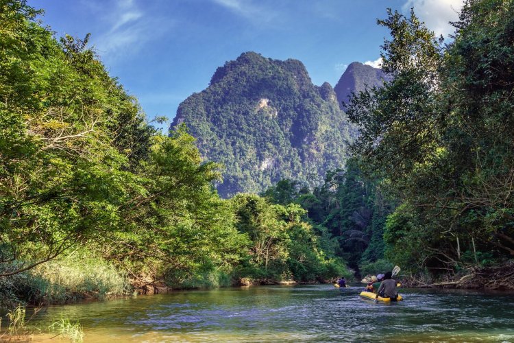 Le parc national de Khao Sok - © Muzhik - Shutterstock.com