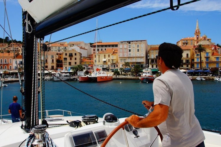 - © Catlante Catamarans
