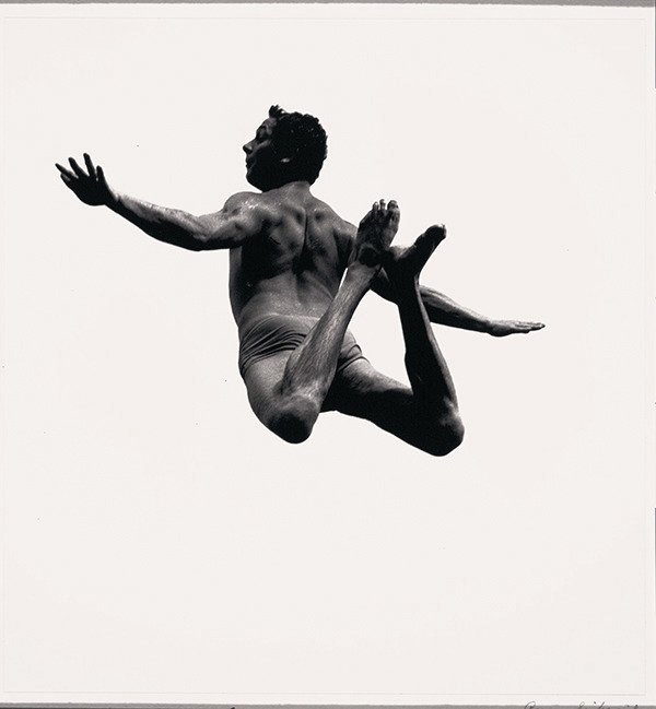 Pleasures and Terror of Levitation - © Aaron Siskind