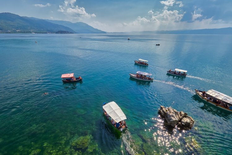 Le lac d'Ohrid - © Cristian Puscasu - Shutterstock.com