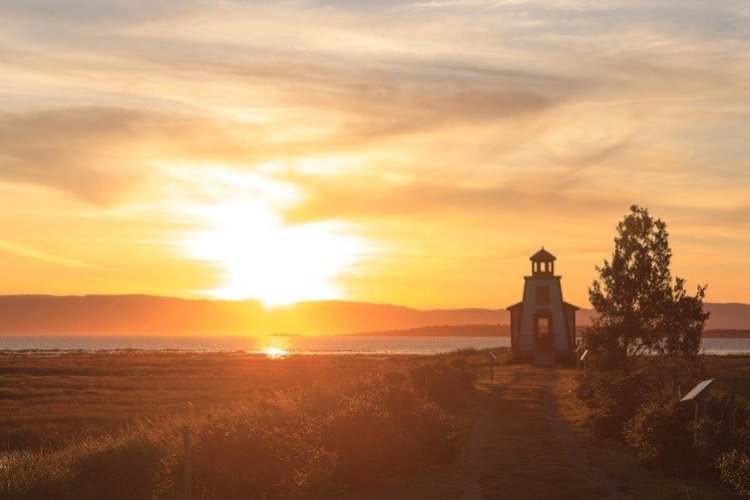 Route 132 (Route des Navigateurs) Phare St-André de Kamouraska - © Istock