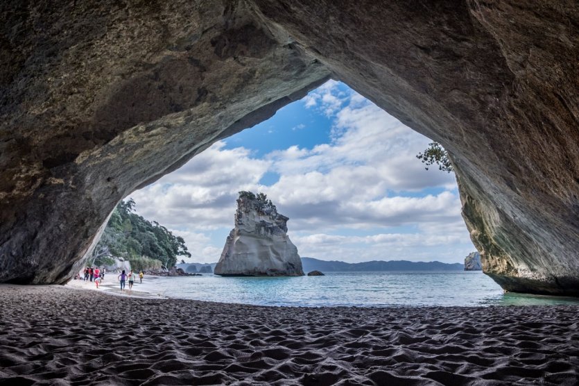 Cathedral Cove - © Stanislas Gros