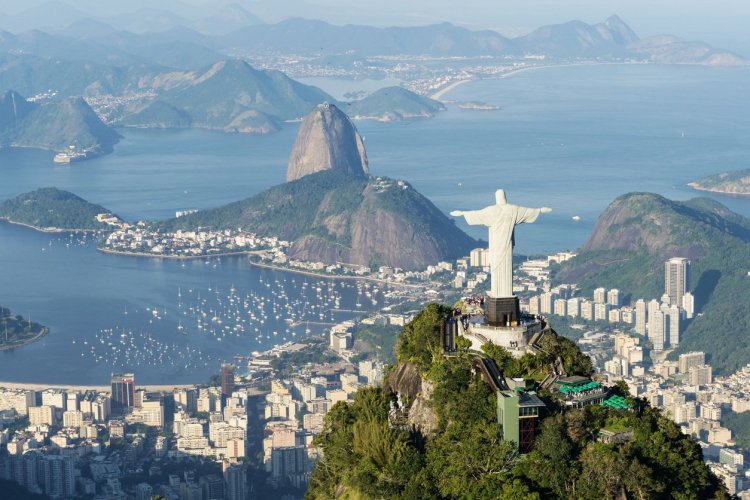 Vue sur le Christ Rédempteur - Rio de Janeiro - © Isitsharp