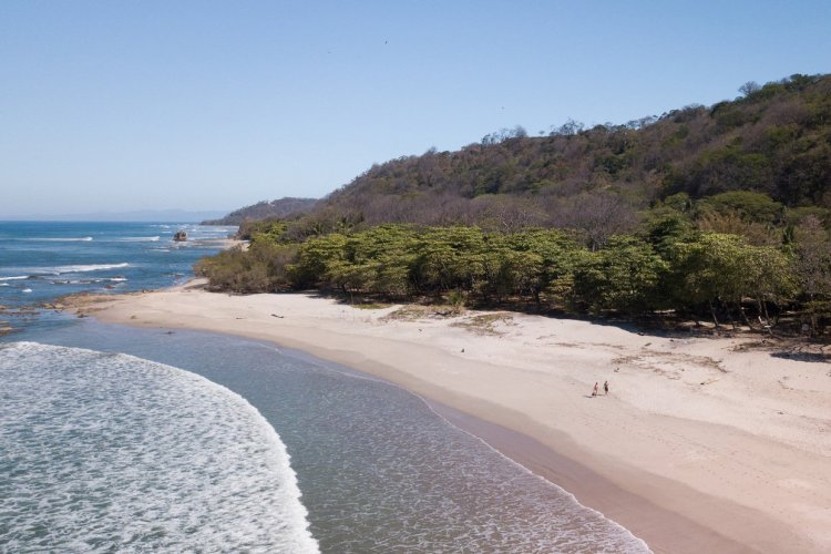 Santa Teresa, Costa Rica - © Daniel Avlis - stock.adobe.com