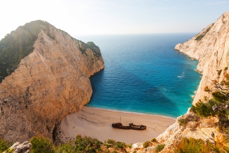 Plage de Navagio, Grèce - © Galyna Andrushko - shutterstock.com