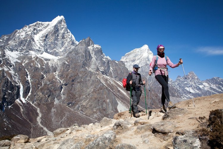 Randonnée dans l'Himalaya, Népal - © milijko - Shutterstock.com