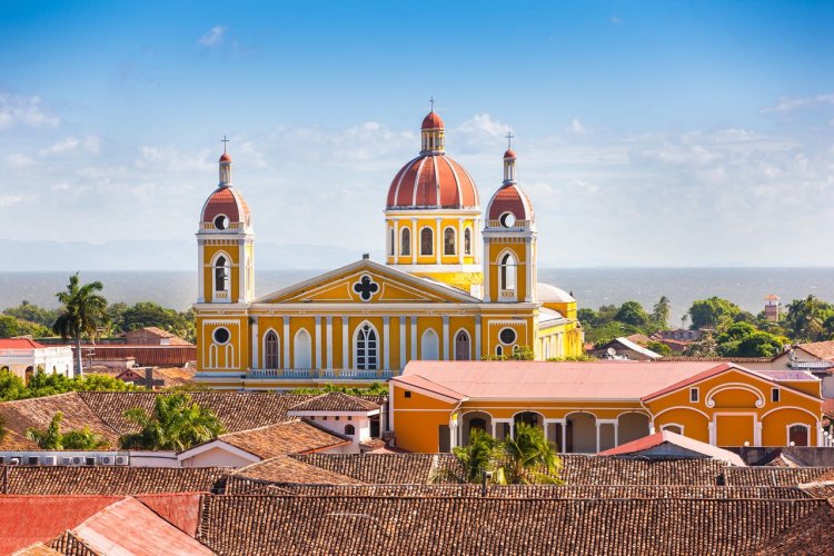 Cathédrale de Granada, Nicaragua - © Mlenny - iStockphoto