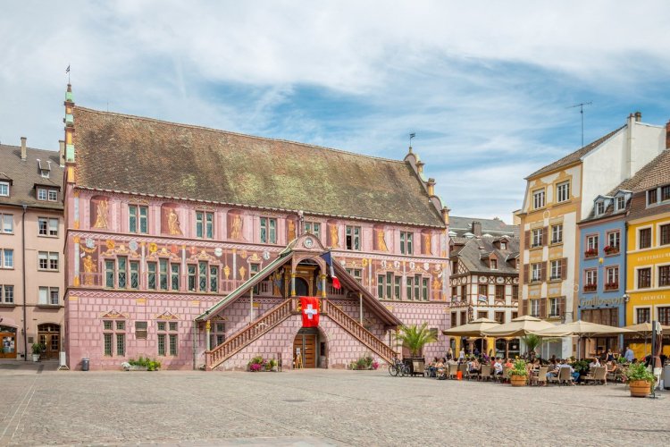 Hôtel de ville de Mulhouse - © Pierre Violet - Adobe stock