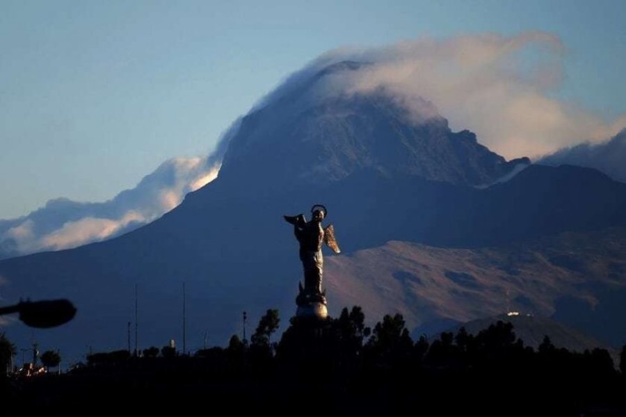 guide de voyage, Vierge de Panecillo - © Quito Turismo