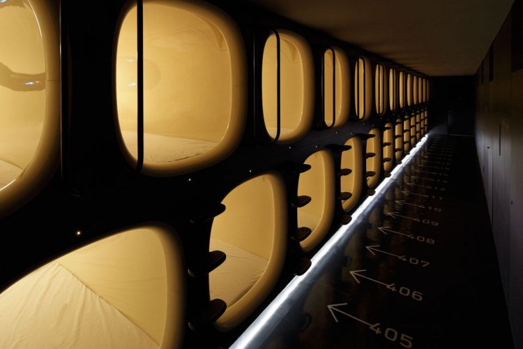 Ninehours, Kyoto - © Nacasa & Partners Inc.
