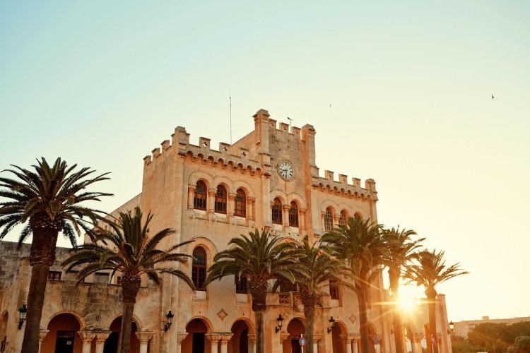 - © Thomas Cook Groupe