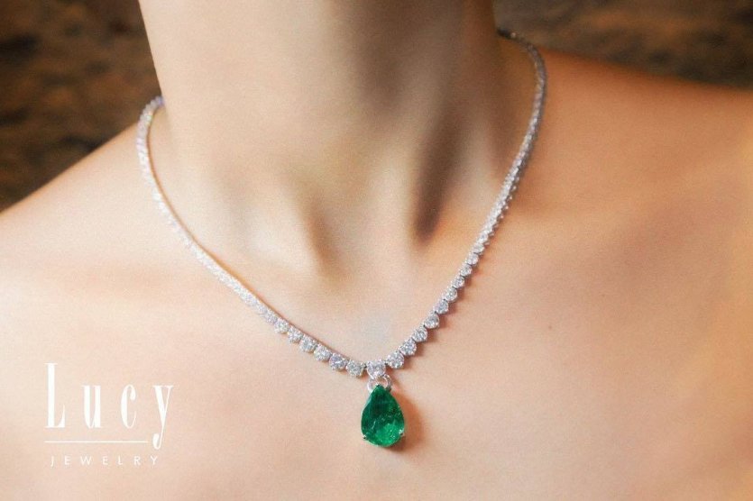 - © Lucy Jewelry