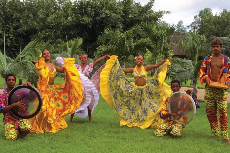 Danseurs de séga. - © Author's Image